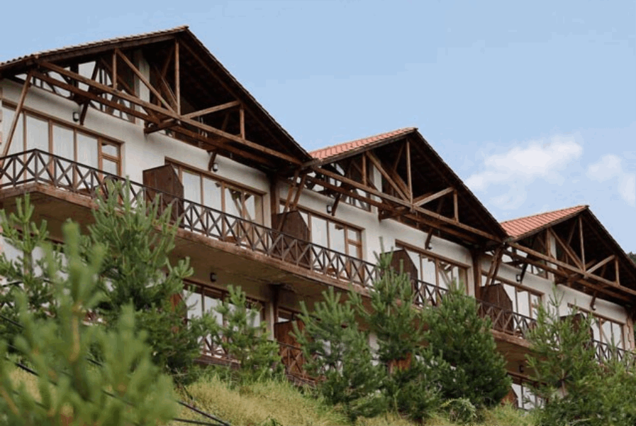 HOTELS IN REGIONS AGHVERAN ``ARTHURS`` HOTEL